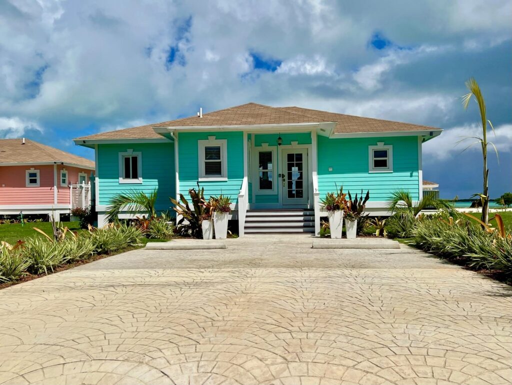 turquoise oasis villa