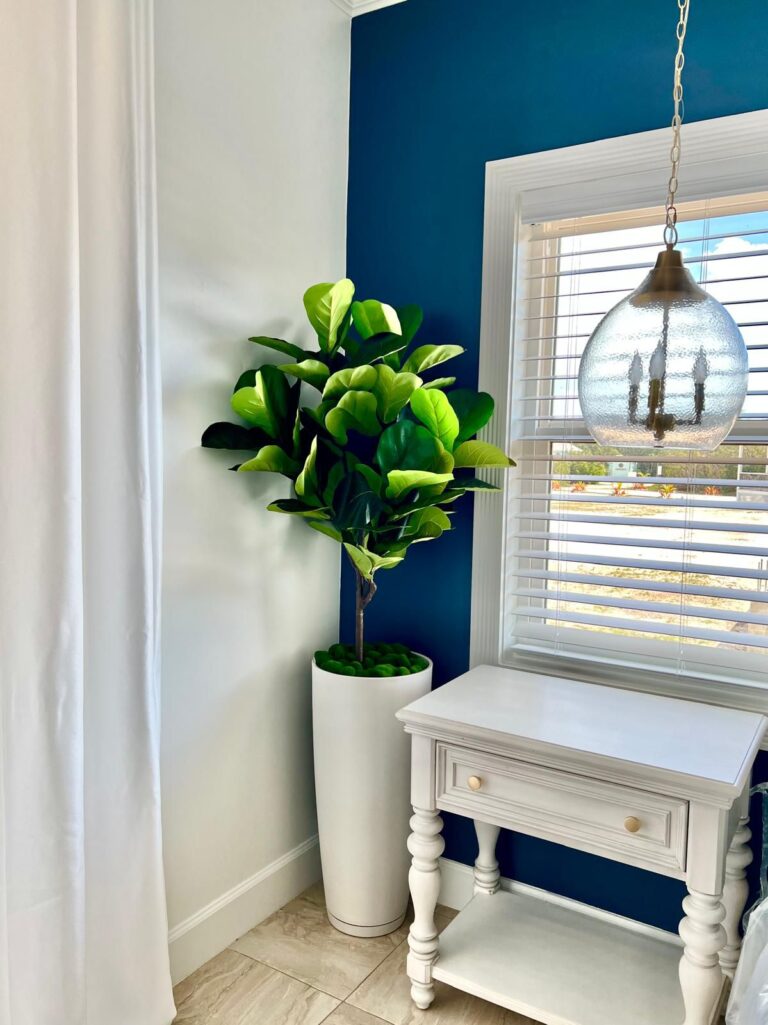 villa bedroom 2